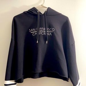 Black San Francisco California Cropped Hoodie